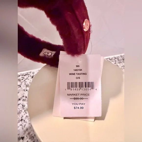 NWT Burgundy Red UGG Earmuffs-Wine Tasting - Picture 3 of 6